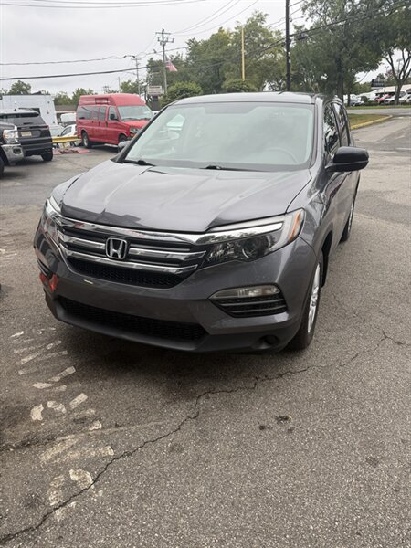 2017 Honda Pilot LX