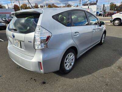 2014 Toyota Prius v Five - Photo 5 - Newburgh, NY 12550
