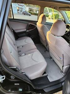2008 Toyota RAV4   - Photo 11 - Newburgh, NY 12550