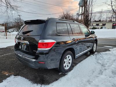 2012 Toyota Highlander - Photo 5 - Newburgh, NY 12550