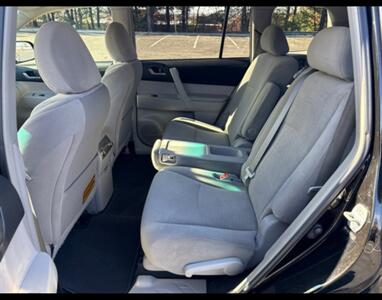 2012 Toyota Highlander - Photo 8 - Newburgh, NY 12550