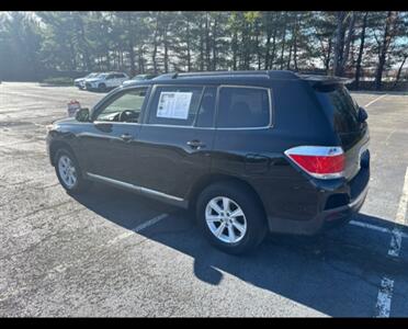 2012 Toyota Highlander - Photo 6 - Newburgh, NY 12550