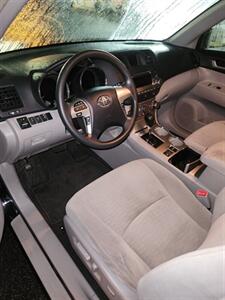 2012 Toyota Highlander - Photo 9 - Newburgh, NY 12550