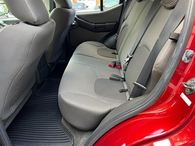 2012 Nissan Xterra X 4WD ONE OWNER NEW TOYOTA TRADE  NEW TIRES AND BRAKES ALL ORIGINAL  L PAINT LIKE NEW - Photo 29 - Brooklyn, NY 11218