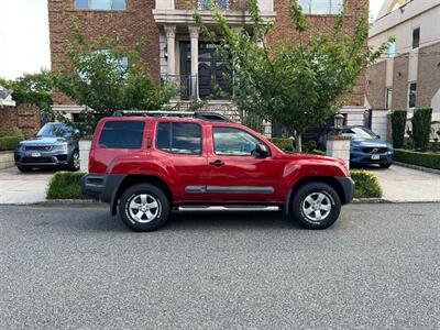 2012 Nissan Xterra X 4WD ONE OWNER NEW TOYOTA TRADE  NEW TIRES AND BRAKES ALL ORIGINAL  L PAINT LIKE NEW - Photo 8 - Brooklyn, NY 11218