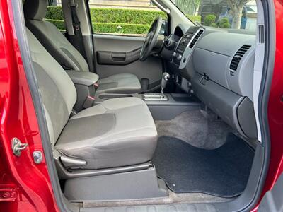 2012 Nissan Xterra X 4WD ONE OWNER NEW TOYOTA TRADE  NEW TIRES AND BRAKES ALL ORIGINAL  L PAINT LIKE NEW - Photo 10 - Brooklyn, NY 11218