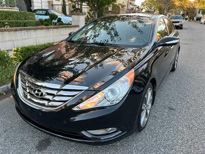 2013 Hyundai SONATA SE 2.0T LTD LEATHER AND MOONROOF  ONE OWNER SENIOR CITZENS VEHICLE SUPER LOW MILES - Photo 1 - Brooklyn, NY 11218