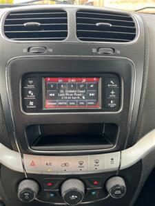2012 Dodge Journey SXT 7 PASSENGER PA ONE OWNER GARAGE KEPT  NEW TIRES AND BRAKES ALL ORIGINAL   PAINT LIKE NEW - Photo 90 - Brooklyn, NY 11218
