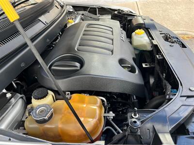 2012 Dodge Journey SXT 7 PASSENGER PA ONE OWNER GARAGE KEPT  NEW TIRES AND BRAKES ALL ORIGINAL   PAINT LIKE NEW - Photo 46 - Brooklyn, NY 11218