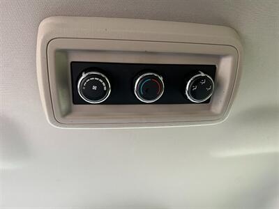 2012 Dodge Journey SXT 7 PASSENGER PA ONE OWNER GARAGE KEPT  NEW TIRES AND BRAKES ALL ORIGINAL   PAINT LIKE NEW - Photo 37 - Brooklyn, NY 11218