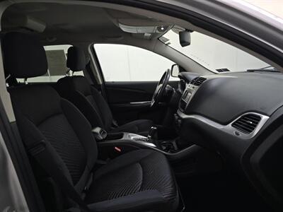 2012 Dodge Journey SXT 7 PASSENGER PA ONE OWNER GARAGE KEPT  NEW TIRES AND BRAKES ALL ORIGINAL   PAINT LIKE NEW - Photo 9 - Brooklyn, NY 11218