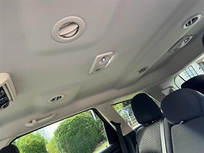 2012 Dodge Journey SXT 7 PASSENGER PA ONE OWNER GARAGE KEPT  NEW TIRES AND BRAKES ALL ORIGINAL   PAINT LIKE NEW - Photo 35 - Brooklyn, NY 11218