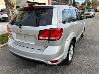2012 Dodge Journey SXT 7 PASSENGER PA ONE OWNER GARAGE KEPT  NEW TIRES AND BRAKES ALL ORIGINAL   PAINT LIKE NEW - Photo 4 - Brooklyn, NY 11218