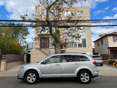 2012 Dodge Journey SXT 7 PASSENGER PA ONE OWNER GARAGE KEPT  NEW TIRES AND BRAKES ALL ORIGINAL   PAINT LIKE NEW - Photo 19 - Brooklyn, NY 11218