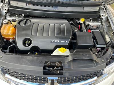 2012 Dodge Journey SXT 7 PASSENGER PA ONE OWNER GARAGE KEPT  NEW TIRES AND BRAKES ALL ORIGINAL   PAINT LIKE NEW - Photo 48 - Brooklyn, NY 11218