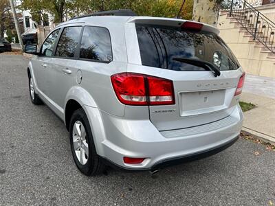 2012 Dodge Journey SXT 7 PASSENGER PA ONE OWNER GARAGE KEPT  NEW TIRES AND BRAKES ALL ORIGINAL   PAINT LIKE NEW - Photo 9 - Brooklyn, NY 11218