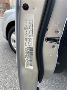 2012 Dodge Journey SXT 7 PASSENGER PA ONE OWNER GARAGE KEPT  NEW TIRES AND BRAKES ALL ORIGINAL   PAINT LIKE NEW - Photo 66 - Brooklyn, NY 11218