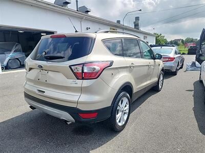 2018 Ford Escape SE 4WD  NEW JERSEY ONE OWNER  FULLY SERVICED NEW TIRES AND BRAKES - Photo 28 - Brooklyn, NY 11218