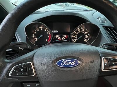 2018 Ford Escape SE 4WD  NEW JERSEY ONE OWNER  FULLY SERVICED NEW TIRES AND BRAKES - Photo 21 - Brooklyn, NY 11218