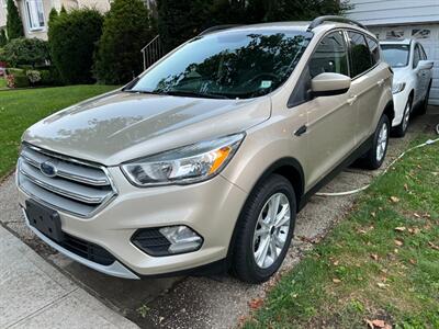 2018 Ford Escape SE 4WD  NEW JERSEY ONE OWNER  FULLY SERVICED NEW TIRES AND BRAKES - Photo 3 - Brooklyn, NY 11218