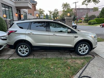 2018 Ford Escape SE 4WD  NEW JERSEY ONE OWNER  FULLY SERVICED NEW TIRES AND BRAKES - Photo 6 - Brooklyn, NY 11218