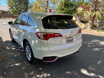 2016 Acura RDX AWD WITH TECH WATCH PACKAGE NEW JERSEY ONE OWNER EVREY POWER OPTION AVAILBE CAR FAX CERTIFIED - Photo 10 - Brooklyn, NY 11218