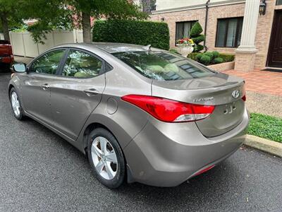 2013 Hyundai ELANTRA GLS SENIOR CITIZEN OWNED FULLY SERVICED  NEW TIRES AND BRAKES - Photo 8 - Brooklyn, NY 11218