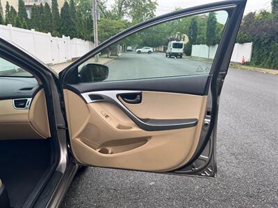 2013 Hyundai ELANTRA GLS SENIOR CITIZEN OWNED FULLY SERVICED  NEW TIRES AND BRAKES - Photo 27 - Brooklyn, NY 11218