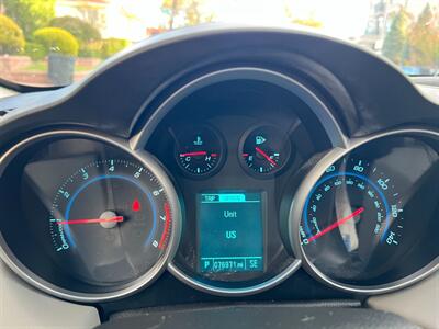 2013 Chevrolet Cruze LS Auto   - Photo 37 - Brooklyn, NY 11218