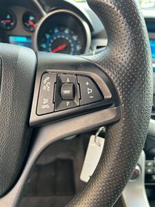 2013 Chevrolet Cruze LS Auto   - Photo 36 - Brooklyn, NY 11218