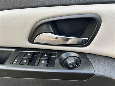 2013 Chevrolet Cruze LS Auto   - Photo 32 - Brooklyn, NY 11218