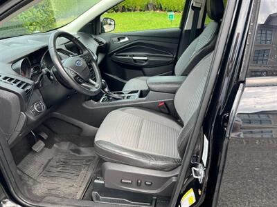 2018 Ford Escape SE 4WD 19 " FACTORY BLACK WHEELS NAVIGATION  PA ONE OWNER NEW  CONTINENTAL TIRES AND BRAKES FULLY SERVICED - Photo 11 - Brooklyn, NY 11218