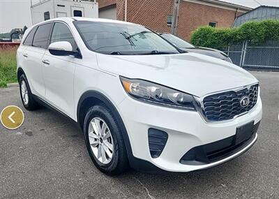 2019 Kia Sorento LX 3RD ROW SEATING  GREAT ALTERNATIVE FOR A MINI VAN NEW TIRES AND BRAKES FULLY SERVICED - Photo 3 - Brooklyn, NY 11218
