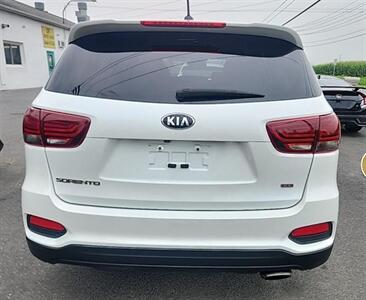 2019 Kia Sorento LX 3RD ROW SEATING  GREAT ALTERNATIVE FOR A MINI VAN NEW TIRES AND BRAKES FULLY SERVICED - Photo 6 - Brooklyn, NY 11218
