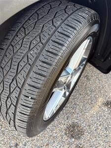 2017 Hyundai SANTA FE Limited Ultimate   - Photo 16 - Washington Terrace, UT 84405