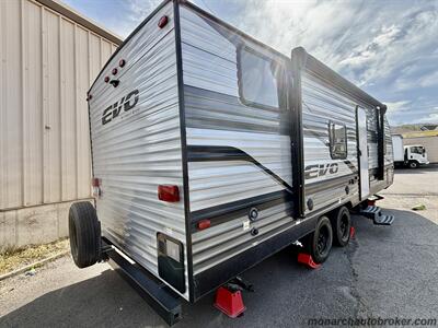 2022 Forest River EVO Stealth X-lite T268BHFS   - Photo 25 - Washington Terrace, UT 84405