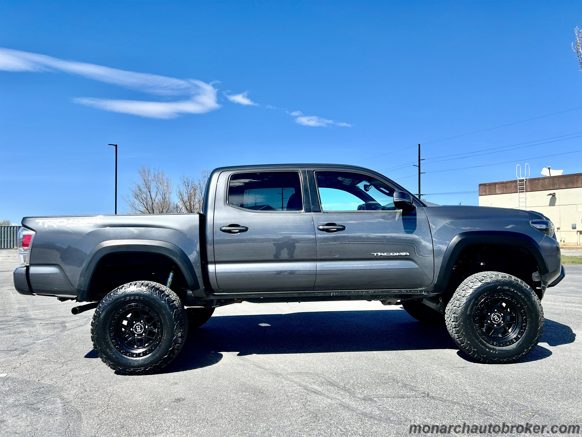 2020 Toyota Tacoma TRD Off road   - Photo 1 - Washington Terrace, UT 84405
