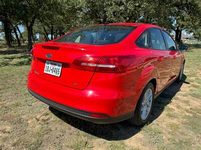 2017 Ford Focus SE   - Photo 9 - Paradise, TX 76073