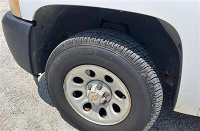 2007 Chevrolet Silverado 1500 Work Truck   - Photo 8 - Paradise, TX 76073
