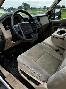 2010 Ford F-250 Super Duty XLT   - Photo 5 - Paradise, TX 76073