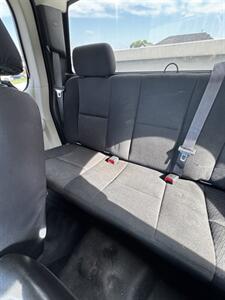 2011 Chevrolet Silverado 2500HD Work Truck   - Photo 26 - Paradise, TX 76073
