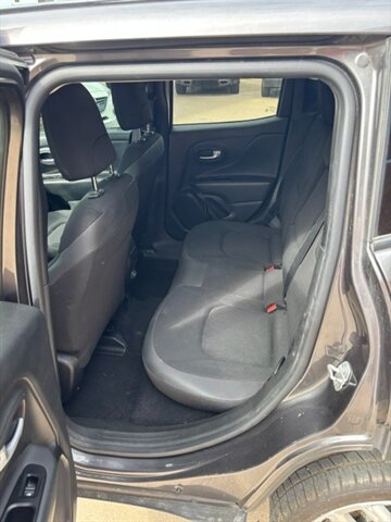 2019 Jeep Renegade Latitude - Photo 5 - Tucson, AZ 85705