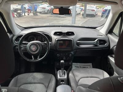 2019 Jeep Renegade Latitude - Photo 6 - Tucson, AZ 85705