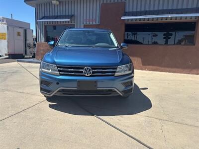 2018 Volkswagen Tiguan 2.0T SE   - Photo 2 - Tucson, AZ 85705