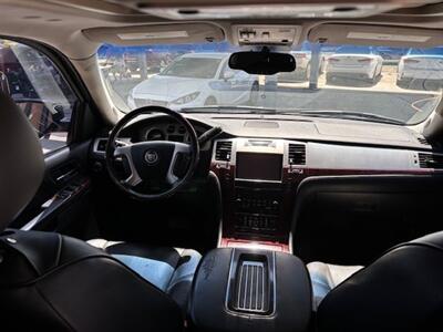 2014 Cadillac Escalade Luxury   - Photo 7 - Tucson, AZ 85705