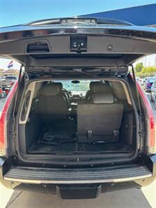 2014 Cadillac Escalade Luxury   - Photo 6 - Tucson, AZ 85705