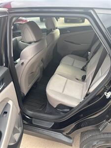 2016 Hyundai TUCSON SE   - Photo 5 - Tucson, AZ 85705