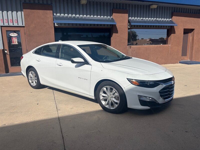 2021 Chevrolet Malibu LT - Photo 1 - Tucson, AZ 85705