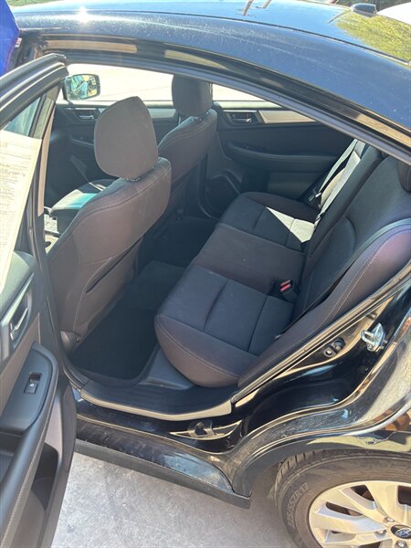 2015 Subaru Legacy 2.5i Premium - Photo 4 - Tucson, AZ 85705