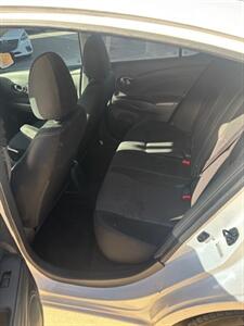 2019 Nissan Versa SV   - Photo 5 - Tucson, AZ 85705